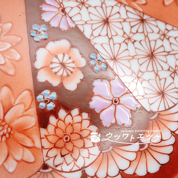 花と文様の部分拡大