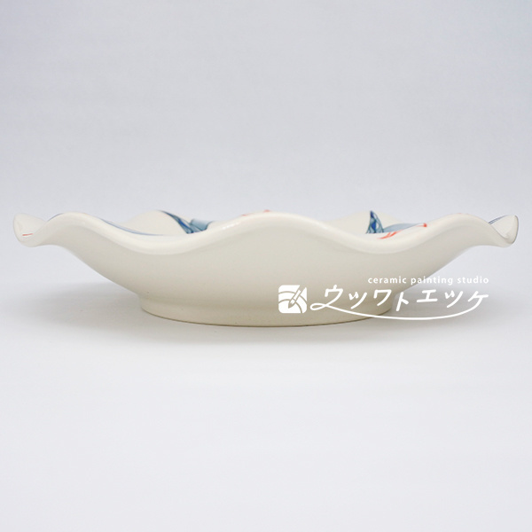 波型皿を横から見た状態