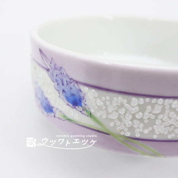 側面のフレンチラベンダーと装飾のビーズ部分の拡大